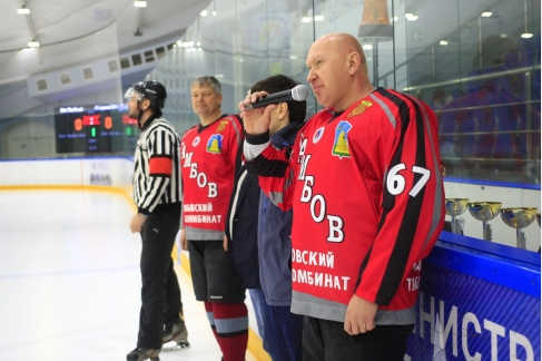 Александр Петрович Малин: «Поздравляю с Днем хоккея!»