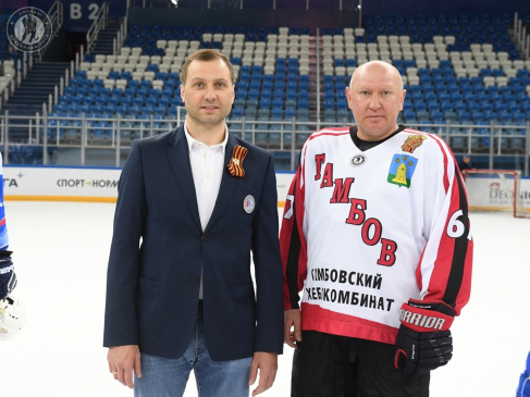 Александр Петрович Малин поздравляет Ночную хоккейную лигу