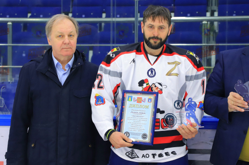 Андрей Рязанов – «Джентльмен года» в НХЛ в Тамбовской области «Дивизиона 40+»