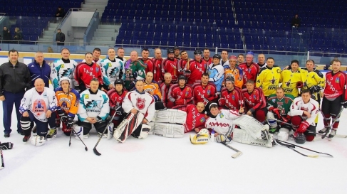 Представляем участников НХЛ: ХК "Ветераны Кирсанова"