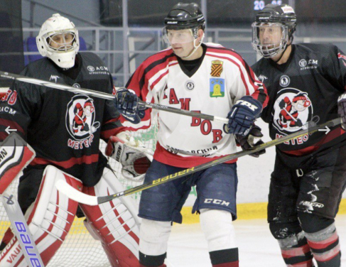 НОЧНАЯ ЛИГА: ТРЕТИЙ ТУР В ДИВИЗИОНЕ «ЛЮБИТЕЛЬ 40+»